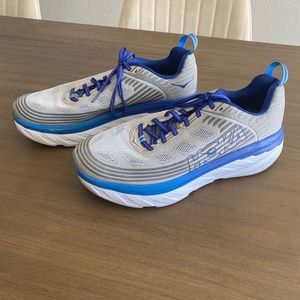Hoka one one